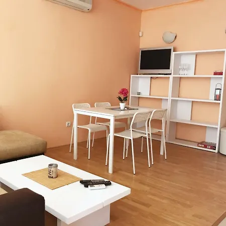 Sun 1 - Family Apart Apartment Slantschew brjag